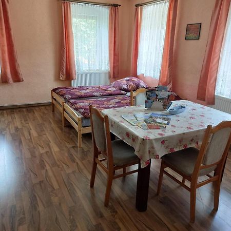 Ferienwohnung Bretnig Grossrohrsdorf Экстерьер фото